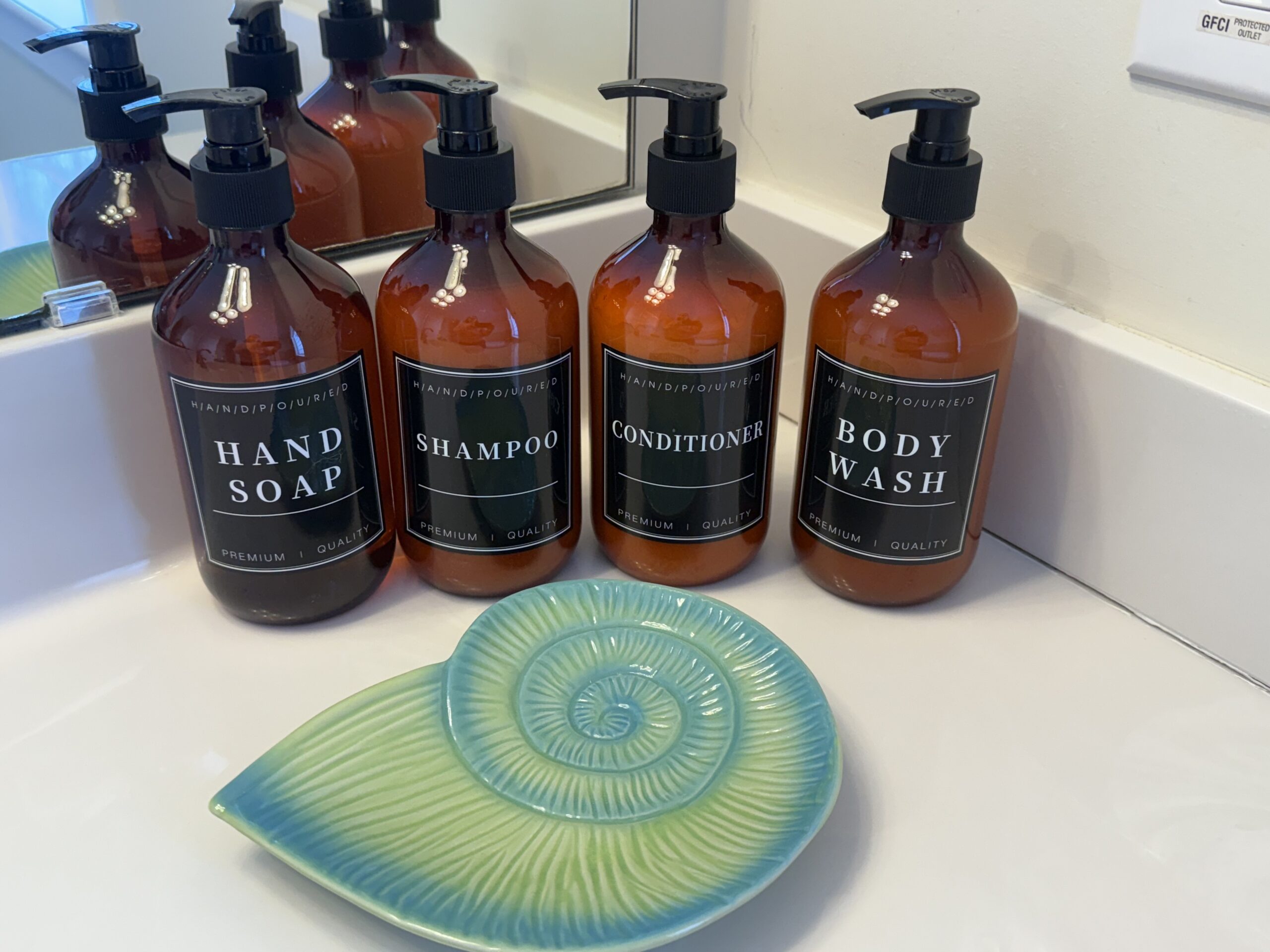 Amenity: <span>Bathroom essentials</span>